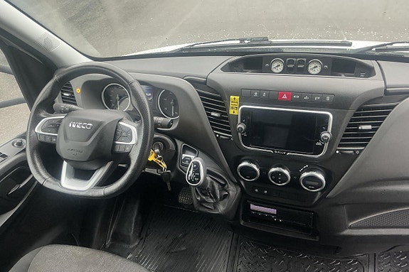 IVECO DAILY 50C18H A8 IVECO DAILY 50C18H A8 12 of 27
