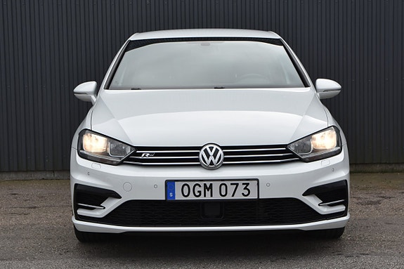 Volkswagen Golf Sportsvan 7 of 20