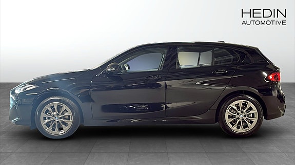 BMW 120 6 of 9