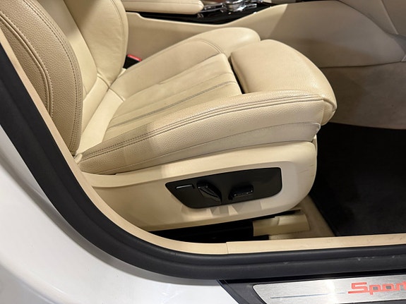 BMW 520d 18 of 30