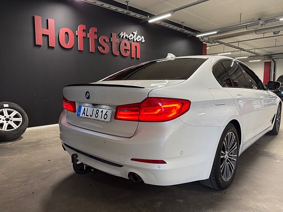 BMW 520d 3 of 30