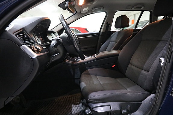 BMW 520d 12 of 17