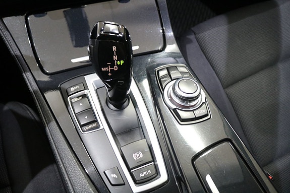 BMW 520d 11 of 17
