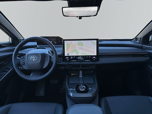 Toyota bZ4X 8 of 17
