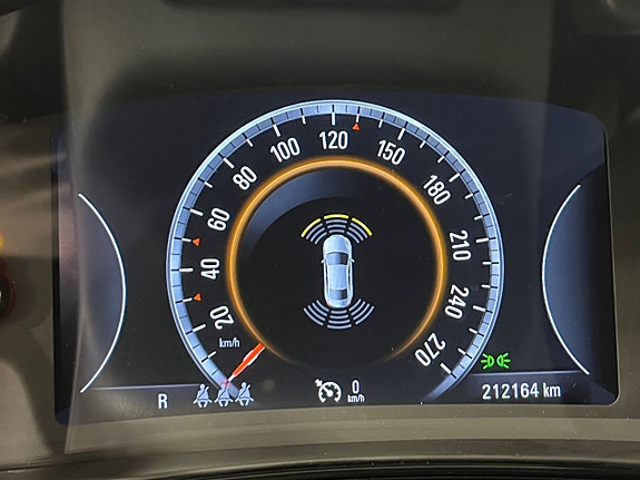 Opel Insignia 22 of 23