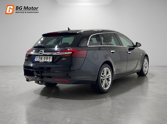 Opel Insignia 4 of 23