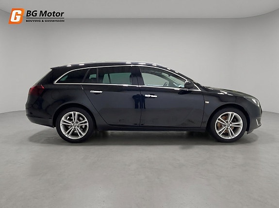Opel Insignia 5 of 23