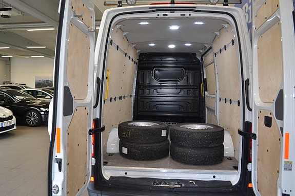 Volkswagen Crafter 35 8 of 10