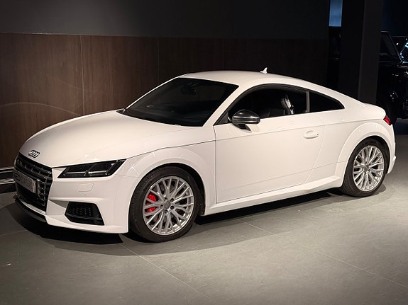 Audi TTS 2 of 21