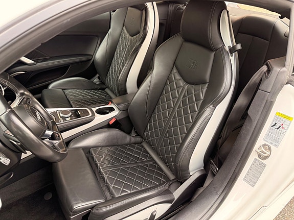 Audi TTS 11 of 21