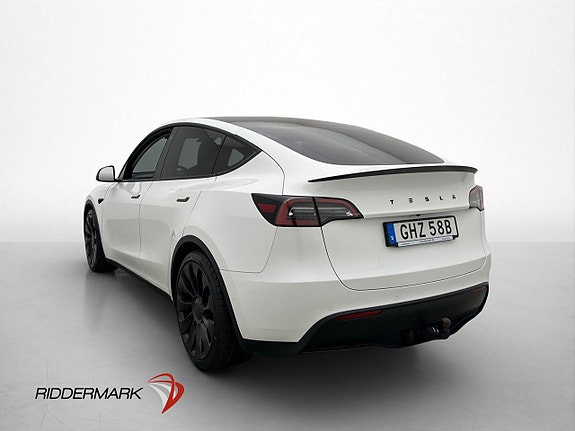 Tesla Model Y 6 of 30