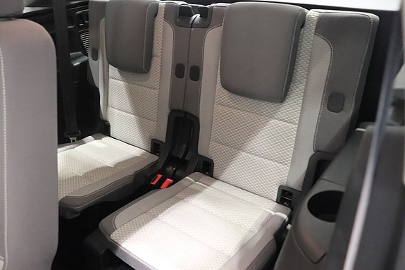 Volkswagen Touran 9 of 11