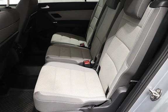 Volkswagen Touran 8 of 11