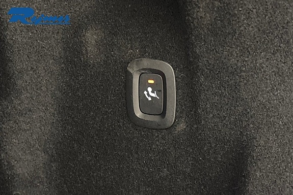 Volvo XC60 18 of 22