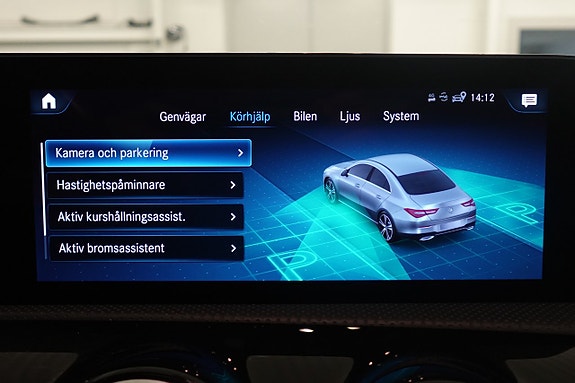 Mercedes-Benz CLA200 14 of 23