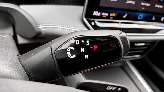 Volkswagen Passat 17 of 19