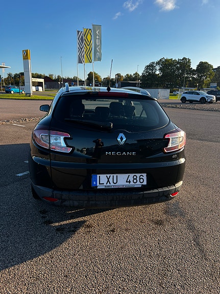 Renault Megane III 4 of 6