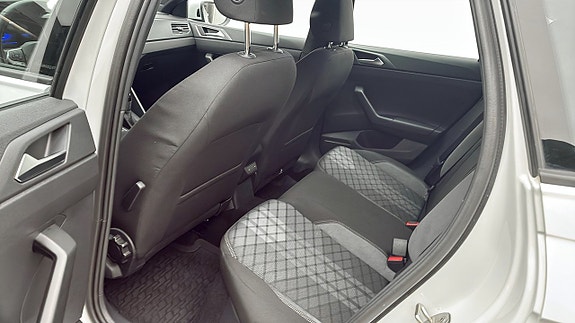 Volkswagen Taigo 11 of 12