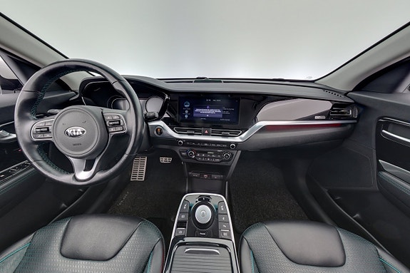 Kia Niro 9 of 17