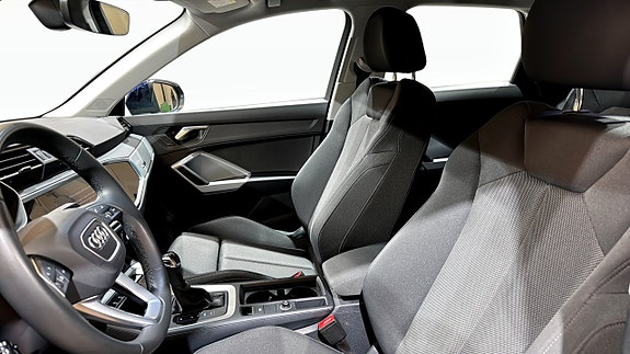 Audi Q3 10 of 14