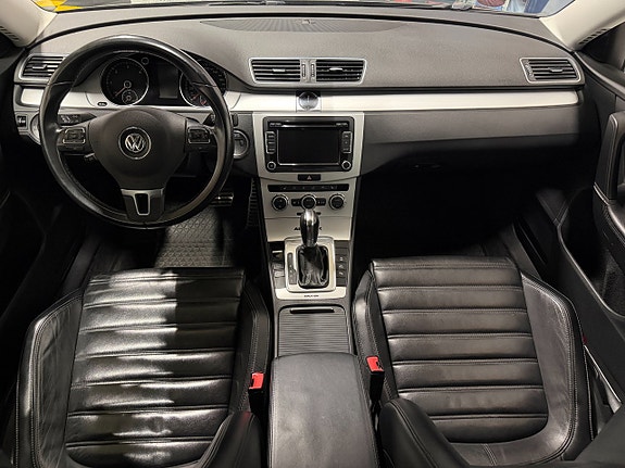 Volkswagen Passat Alltrack 20 of 30