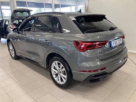 Audi Q3 5 of 22