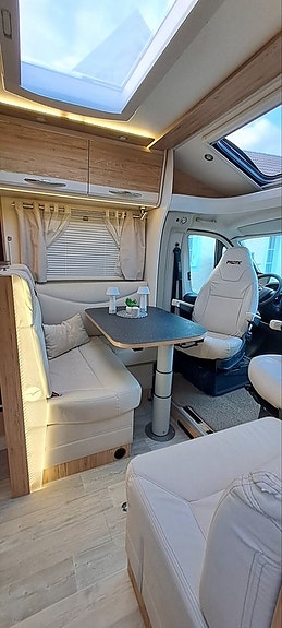Pilote P740GJ Sensation Långbäddar Alde ``Inkommande fordon`` 14 of 21