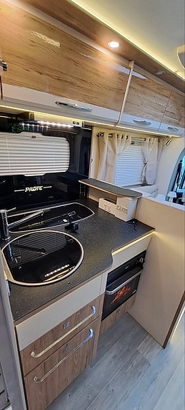Pilote P740GJ Sensation Långbäddar Alde ``Inkommande fordon`` 15 of 21