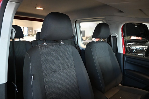 Volkswagen Caddy 13 of 25