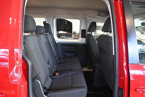 Volkswagen Caddy 12 of 25