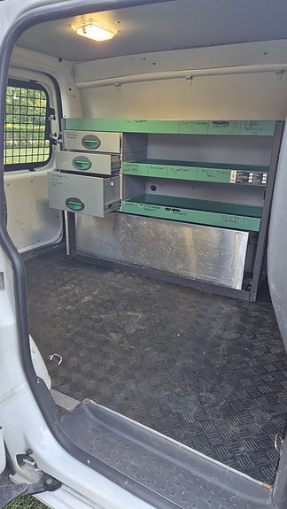 Volkswagen Caddy 9 of 12