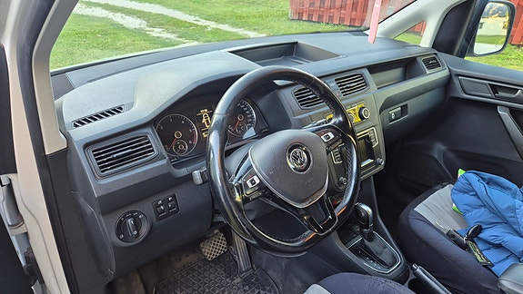 Volkswagen Caddy 11 of 12