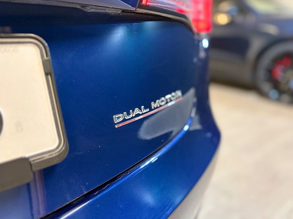 Tesla Model 3 21 of 21
