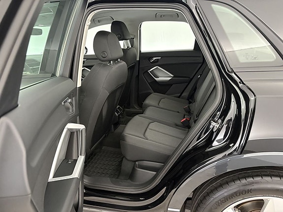 Audi Q3 10 of 20