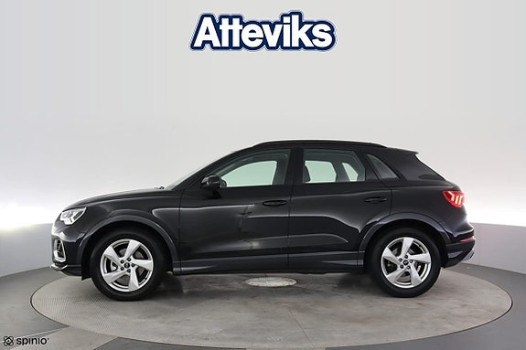 Audi Q3 6 of 20