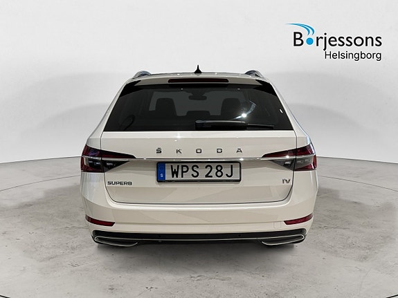 Skoda Superb 4 of 26