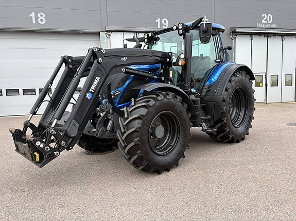 Valtra N154 Direct / Lastare /frontlyft 2 of 10