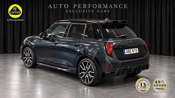 MINI John Cooper Works 3 of 9