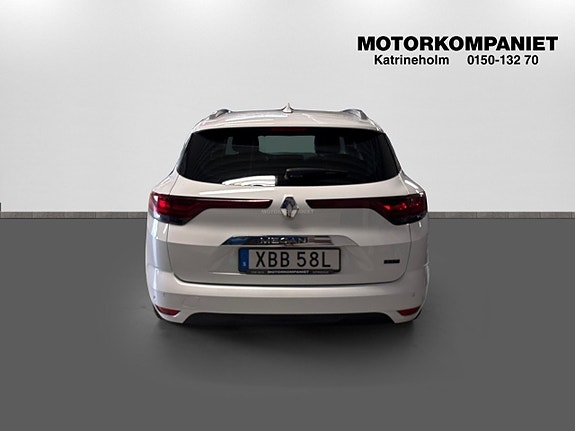 Renault Megane E-Tech 5 of 15