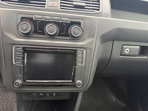 Volkswagen Caddy 17 of 21