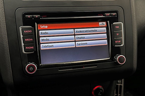 Volkswagen Touran 21 of 26