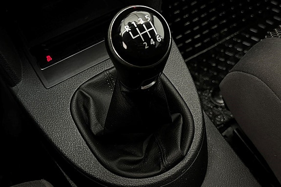 Volkswagen Touran 24 of 26