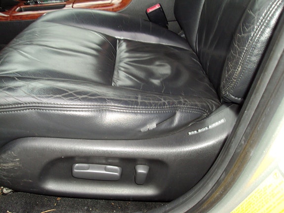 Toyota Camry 8 of 9