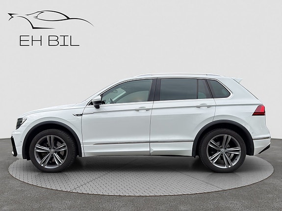 Volkswagen Tiguan 4 of 17