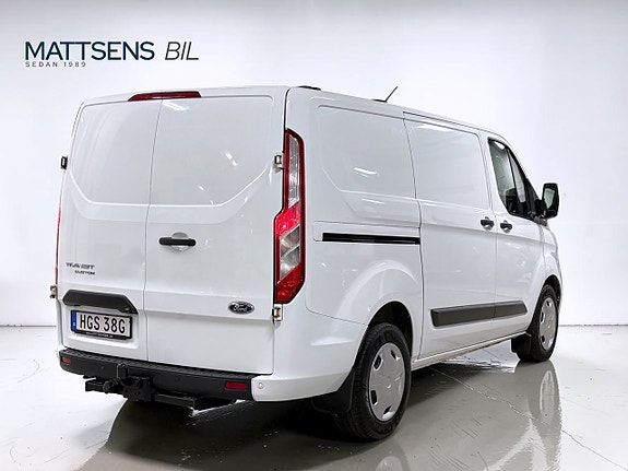 Ford Transit Custom 10 of 17