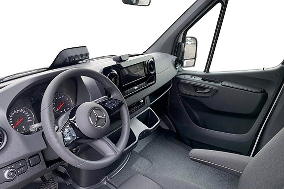 Mercedes-Benz Sprinter 517 10 of 12