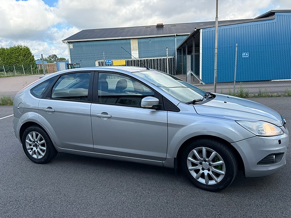 Ford Focus 3 of 9
