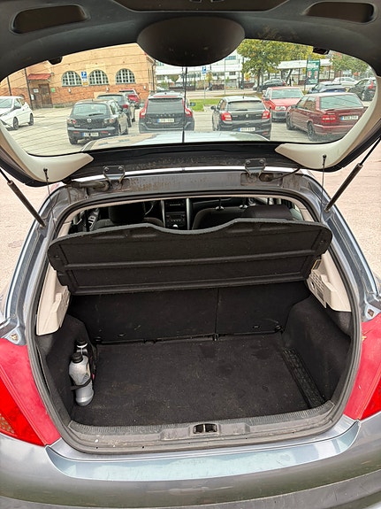 Peugeot 207 9 of 10