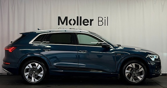 Audi e-tron 3 of 17