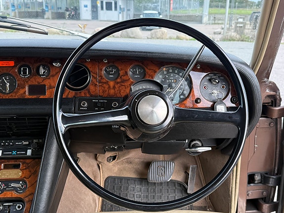 Rolls Royce Silver Shadow 9 of 13